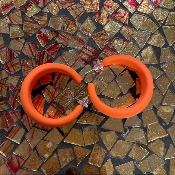 no name brand Jewelry - Orange Earrings